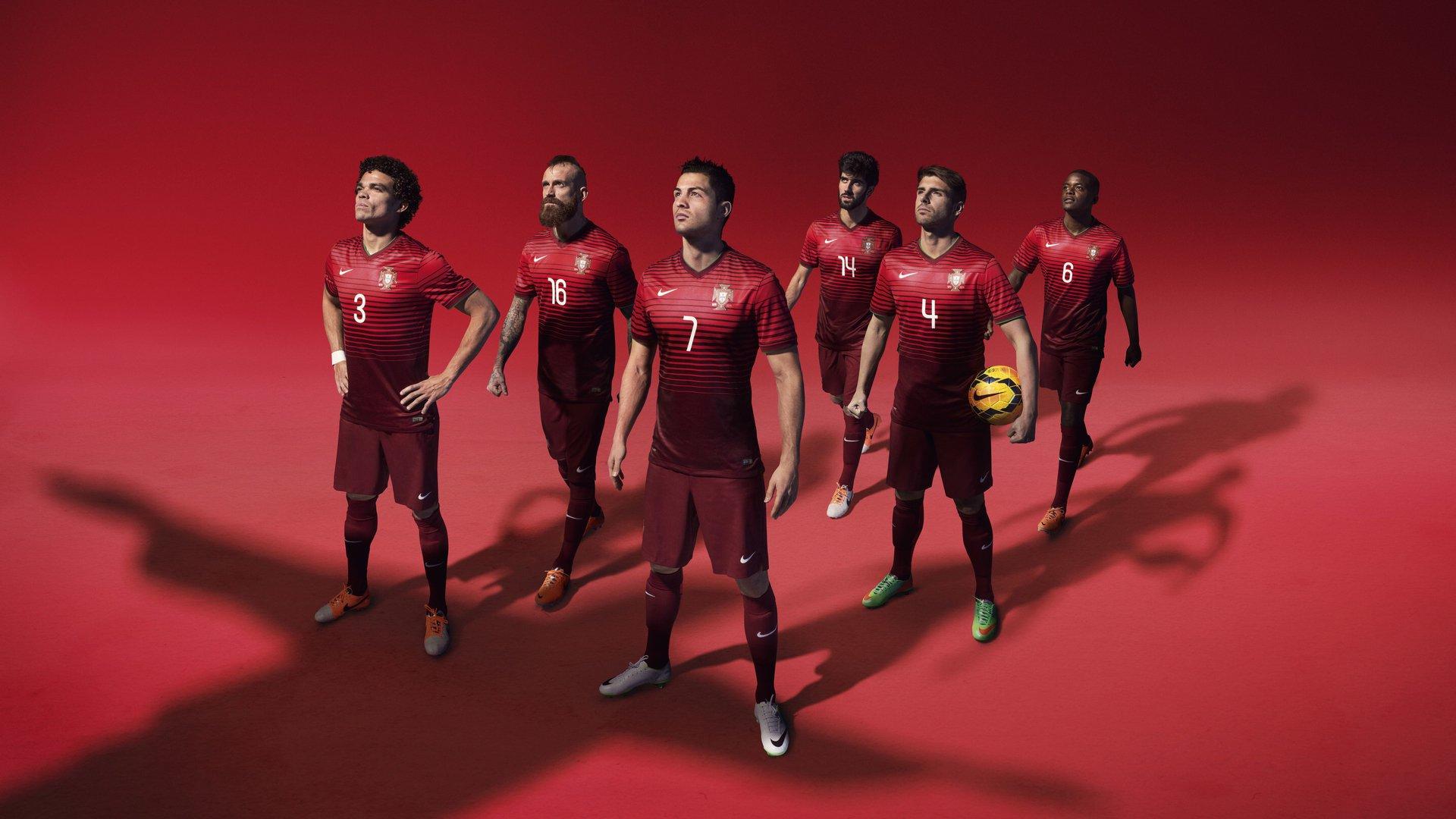 欧冠决赛巅峰对决，皇家马德里绝杀多特蒙德 第15次捧起大耳朵杯